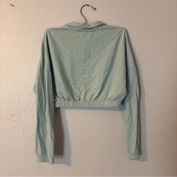#0064 Sky‎ Blue Cropped Zip-Up Sweatshirt - Picture 2 of 3